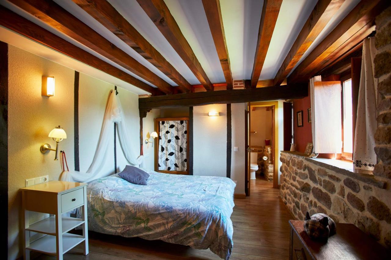 Sendero Del Saja-Besaya Guest House Cobejo Exterior photo