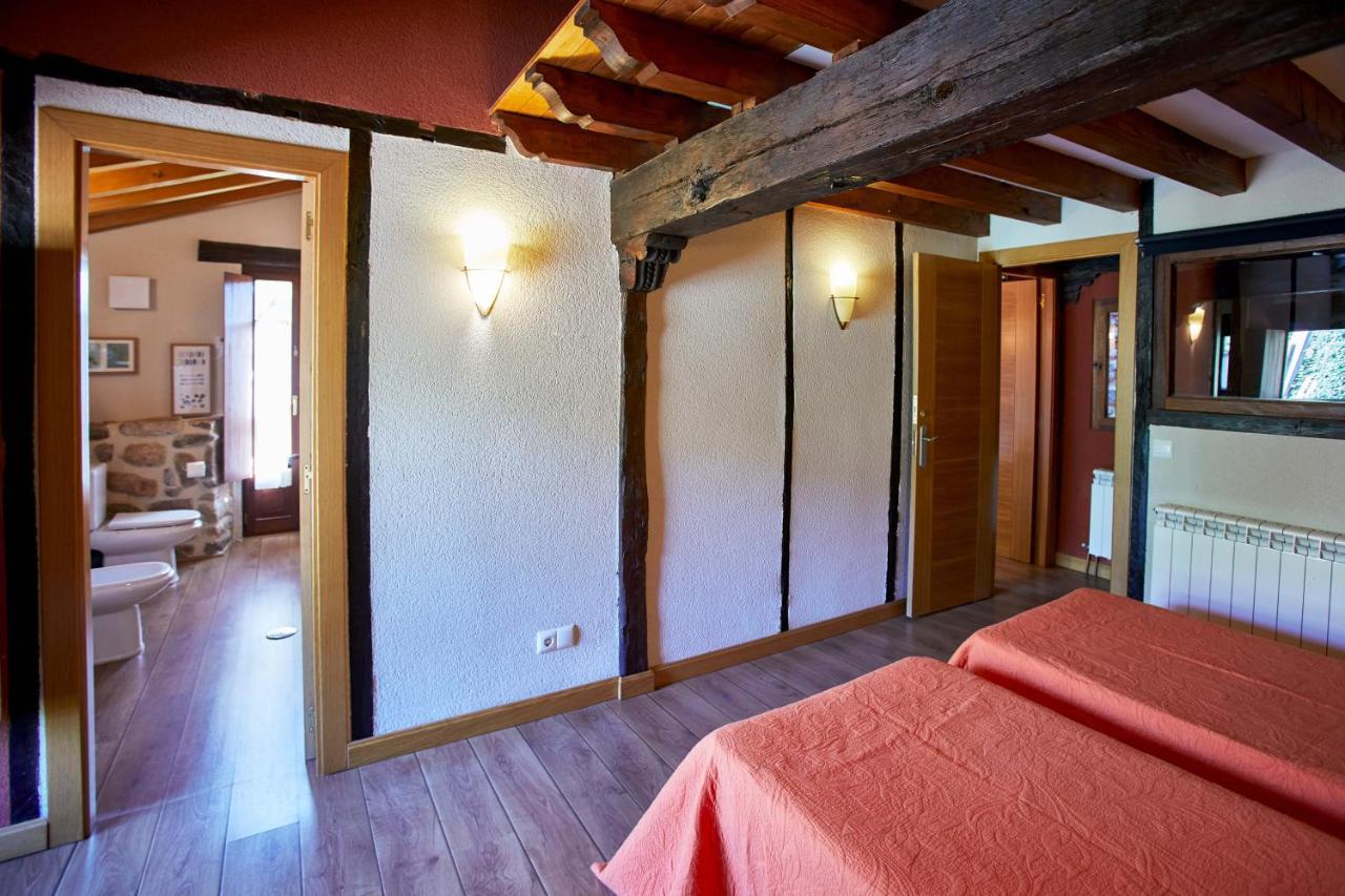 Sendero Del Saja-Besaya Guest House Cobejo Exterior photo