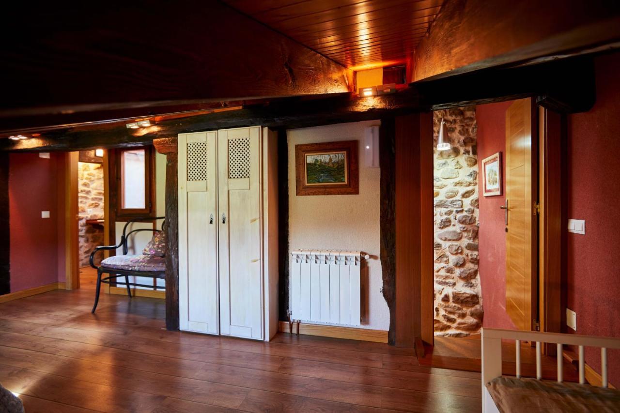 Sendero Del Saja-Besaya Guest House Cobejo Exterior photo