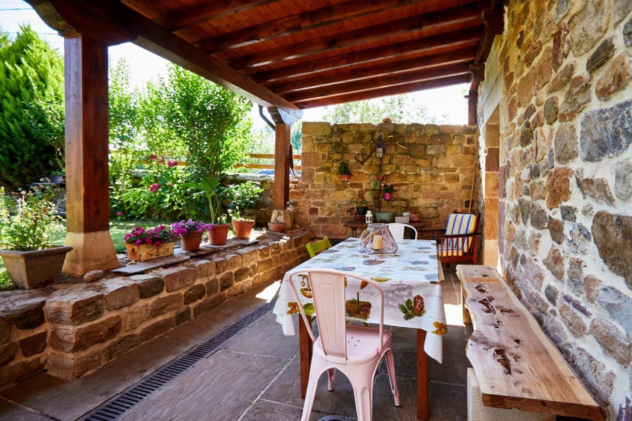 Sendero Del Saja-Besaya Guest House Cobejo Exterior photo